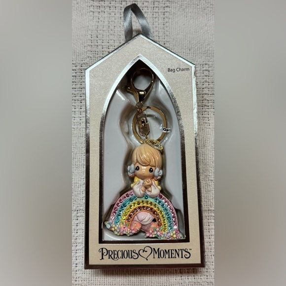 Precious Moments Bag Charm Key Chain
Angel Blessed Communion Girl & Rainbow - Picture 3 of 4